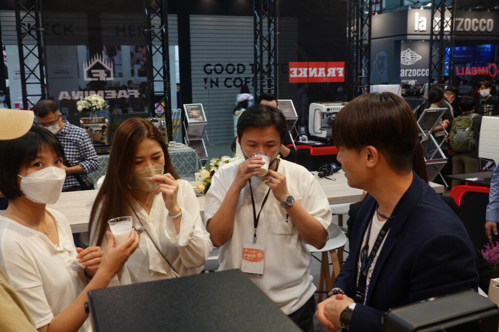 CicaPro自家於2022台灣國際咖啡展-最新咖啡科技與精品咖啡分享 LatteArtFactory